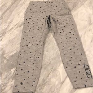 Lorna Jane Cotton Stars Ankle Pants Sz. XS